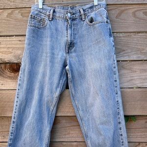 VINTAGE 560 LEVI’S HIGH WAISTED JEANS